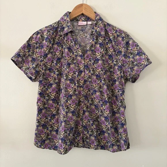 Vintage Floral Button-Up Shirt Women's Size Large – Flower Buttons – Cottagecore - Picture 1 of 9